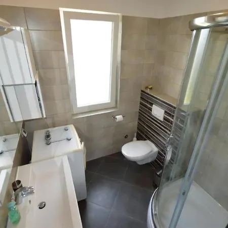Wunderschoene Mit Gym Und Privatpool Feriehus